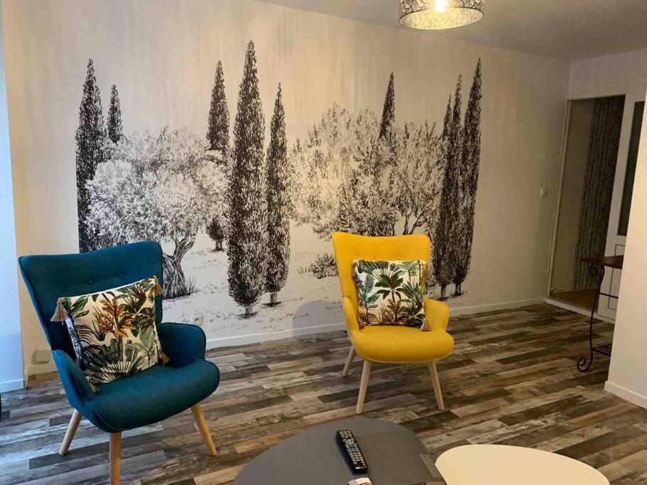 Appartement Avec Cours جيان المظهر الخارجي الصورة
